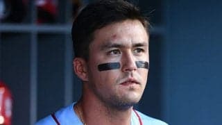 侍J入り注目外野手の「肉体美」　ムキムキ上半身と強烈打球に驚愕「覚醒する1年に」