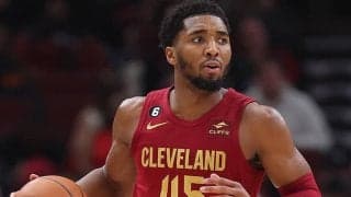 史上7人目の“1試合70得点”達成者となったミッチェル…「今日は本当に恵まれていた」