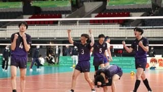 東洋、逆転で５年ぶり本大会勝利「気持ちの強い方が勝つ」／春高バレー