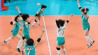 文京学院大女　逆転で大接戦制す　春高バレー
