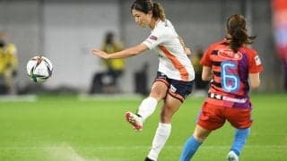 ｢天から何物与えられたんですか｣元なでしこ・鮫島彩が華麗なピアノ演奏を披露！華麗な音色に、元女子バレー選手も｢私ヴォーカルやる｣とまさかの反応