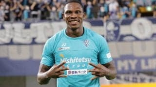 福岡が元カメルーン代表FWジョン・マリと契約更新！　昨夏復帰で14試合1ゴール