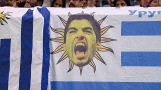 世界的スターを盛大にお出迎え！ スアレスのグレミオ入団セレモニーに3万人サポが集結