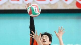 誠英、１０年ぶり決勝進出　北窓絢音主将「大事なところで勝ち切ることができた」／春高バレー