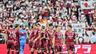 「え、めっちゃええやん!!」J1神戸が今季着用の「新ユニフォーム」発表！ クラブ史上初というダイアゴナル・ストライプ柄を採用した新デザイン