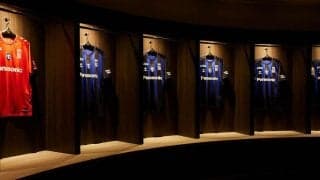 「なんでこんなにかっこいいん？」胸には斬新なQRコードが！ 復権目指すG大阪、ヒュンメル初のユニフォームは大好評「最高のデザイン」