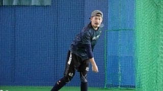 バックホームで正確性を身に付けるために　GG賞4度の名手が実践した「山なり送球」