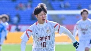 日大藤沢の198センチ長身FW森重陽介の“化ける”可能性【“雰囲気”を持った若手ストライカー候補】(2)