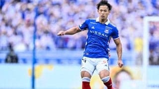 「通訳分の費用を節約できる」セルティック新加入のMF岩田智輝が堂々たる英語でサポーターに挨拶！ 「ハリー・ケインよりも英語が上手」など、スタジアムでの振る舞いに拍手喝采