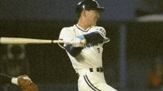 関根潤三の指示でスイッチヒッターに挑戦した高木豊。最初は乗り気も、ある打席で「右打ちは必要ない」と考え直した