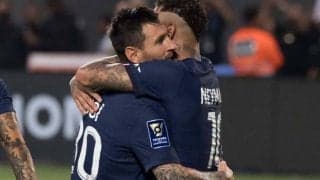 「ペレ、永遠に」メッシやネイマールらPSG選手が特別なTシャツでペレ氏を追悼