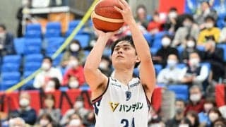 デビュー3試合目で待望の初得点…3ポイントを沈めた松崎裕樹「早く決めたかった」