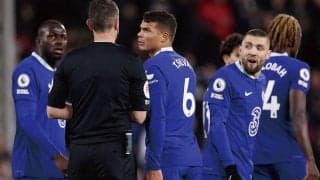 悩めるチェルシー、選手の妻も嘆き  「チアゴ・シウバが前線に1人、中盤に1人いたら…」