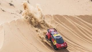 ダカール2023：ステージ12でセバスチャン・ローブが5本連続ステージウインで総合2位に浮上