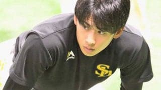 「ついにバレてもた」　トレンド入りの鷹右腕、全国区の“男前”は「メガネがたまらん」