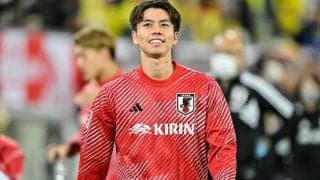 「碧くんがめっちゃアクビしててかわいい」日本代表・田中碧がベッドに埋もれながら見せた「自然な仕草」が大反響！ 10秒映像で見せた後輩の前でのリラックスシーン