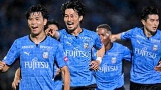 「キレと駆け引きのうまさは感動もの」川崎F家長昭博の「圧倒的ボールキープ動画集」が大反響！ 「こんなの間近で見てたら、三笘もキレキレになるわな」と、日本代表・三笘薫への影響を指摘する声も