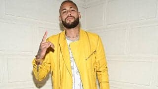 ネイマール、今度はポケモン!? プーマの“ヒトカゲ”スニーカーで新たな日本好きの一面を披露