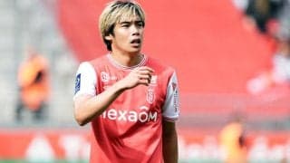 「エグすぎる」「大好きな2人が」伊東純也が人気YouTuberと2ショットに反響、それでも注目は前髪に「今日も前髪可愛い」