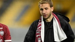 神戸MFサンペールが顔面クリームまみれに！？大先輩からの甘い攻撃を食らう