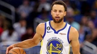 今季前半のユニフォーム売り上げトップはカリー、チームグッズではレイカーズが1位