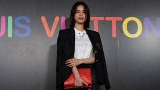 「最高すぎだろ！！」「スタイル抜群」山形がモデル・佐藤晴美さんのスペシャルユニフォーム販売、今季から“ブッチギレ隊長”就任「着こなし方凄すぎる」