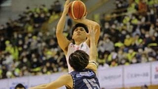 原修太の逆転3Pで千葉Jが信州を破り14連勝に…富樫勇樹も4Qに長距離砲を量産