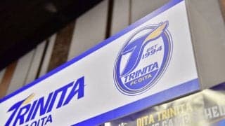 「真面目とは…?」「腹筋死んだ」大分、マスクで顔を覆った選手たちによる「謎のトレーニング」を公開！ シュールな光景に「こ、これは一体…」の声