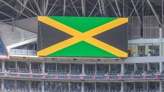 サッカー界史上初?!ジャマイカ代表、新ユニ発表はパリコレのランウェイ