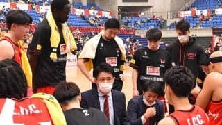 富山グラウジーズを率いる高岡大輔HC代行、ターンオーバー減らし低迷脱出狙う
