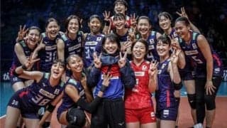 元女子バレー日本代表・栗原恵が「眞鍋ジャパン」のアタッカー陣を評価。右手手術を乗り越えたセッター籾井あきも「またチャンスがある」