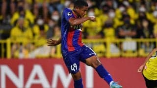 「かっこよ！」「銀髪超イケメン」FC東京のパリ五輪世代SBが大胆イメチェン、歓喜の声上がる