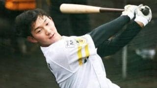 ソフトバンク打線に待望の右の長距離砲。正木智也は昨季とは「まるで別人」の打球でレギュラー獲りへ名乗り