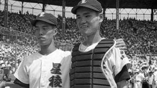 ブルペンに来ない捕手、サイン見えずに動揺…“甲子園の女神”に見放された大投手の不運