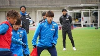【毎日レポート! 川崎F沖縄合宿】車屋紳太郎は名古屋戦に向け「結果にこだわってプレーできれば」。得点を取り合って引き分けた27日の非公開練習試合後の2戦目