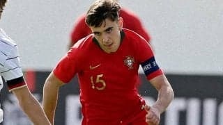 ジョレンテ移籍濃厚のリーズがU-19ポルトガル代表CBモンテイロを獲得！　3年半契約