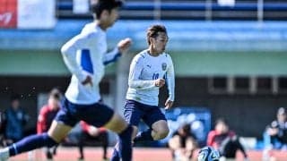 川崎が名古屋との練習試合で4-1勝利！ 新加入選手と既存選手が交じりながらの選手構成で、セットプレーから2本連続得点！ 鬼木達監督は「チャレンジしているのはボールを持ってのところ」