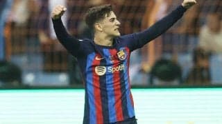 「流石にかっこよすぎんか？」登録が許されたバルセロナMFガビの背番号「6」姿が脚光！チャビ監督も背負った番号継ぐ「ロマンある」