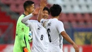 「馴染むの早いww」遠藤航が移籍後すぐにチームメイトとはしゃぐ原口元気に驚き！「そして最年長なのにはしゃぎすぎ笑」