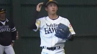 背中もお尻もパツパツ「余計顔ちっさく…」　鷹のイケメン大増量で「男から漢の体に」