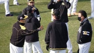 鷹キャンプ、2日目で主力3人離脱　森唯斗は右内転筋痛、指揮官「張り切りすぎかな」