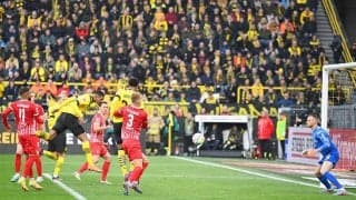 アラー復活弾のドルトムントが10人フライブルクに5発完勝《ブンデスリーガ》