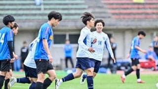 川崎が鳥栖との練習試合で11-3で大勝！ 「数十m独走ゴール」、「らしさ爆発の連携ゴール」、そして「セットプレーから」と多彩な得点方法に、鬼木監督も「ゴールという一番大事な部分にも貪欲に取り組めた」