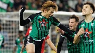 「いやいや、えぐっ…」日本代表・上田綺世が振り向きざまの「\"理不尽\"ゴラッソ」決めた！ 終了間際のスーパーゴールが大きな話題に