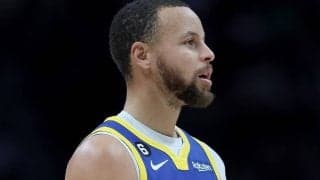 ウォリアーズのカリーが左足負傷のため数週間の離脱…オールスターも欠場か