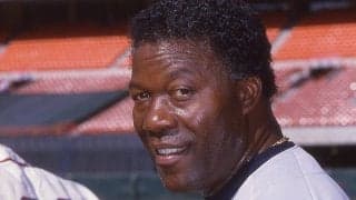 日米の野球をつないだ「2人の開拓者」　伝説の選手が中日に…愛犬の名前は「ゴンドウ」