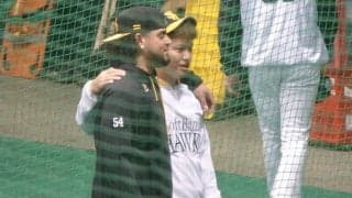 なぜ新助っ人は1度もブルペン入りせず？　独特な感覚…開幕戦は「完璧な状態を約束」