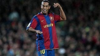 ロナウジーニョ息子のバルセロナ加入が決定！　ロナウジーニョが加入明かす