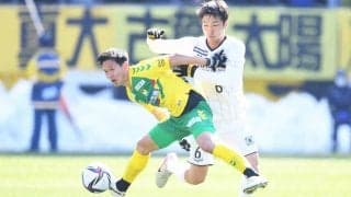 「めちゃめちゃカッコいいし雰囲気ある」J2千葉が公開した「リノベ済みロッカールーム」に絶賛の声！ 大きなエンブレムが床に描かれた新デザイン