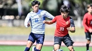 「泰くんや僚太さんを食ってやるという気持ちを」川崎MF大関友翔が語ったプロへの心持ち。「リスペクトだけでは成長はない」…オフにはおばあちゃんのバラちらしで誕生日を祝福【川崎・期待の新戦力(2)】